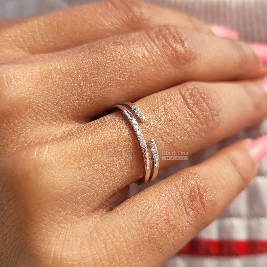 Dainty 14K Gold Open Gap Diamond Wedding Ring - Riant Fine Jewelry