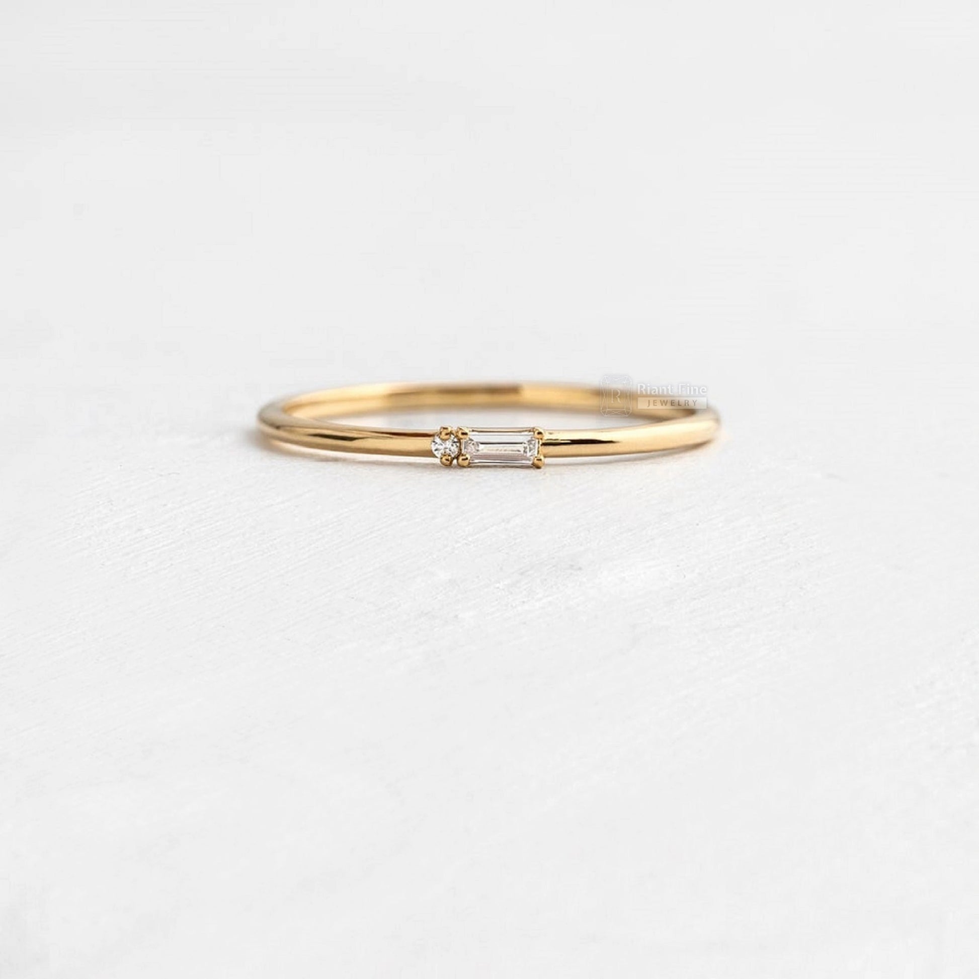 minimalist baguette diamond ring in yellow gold