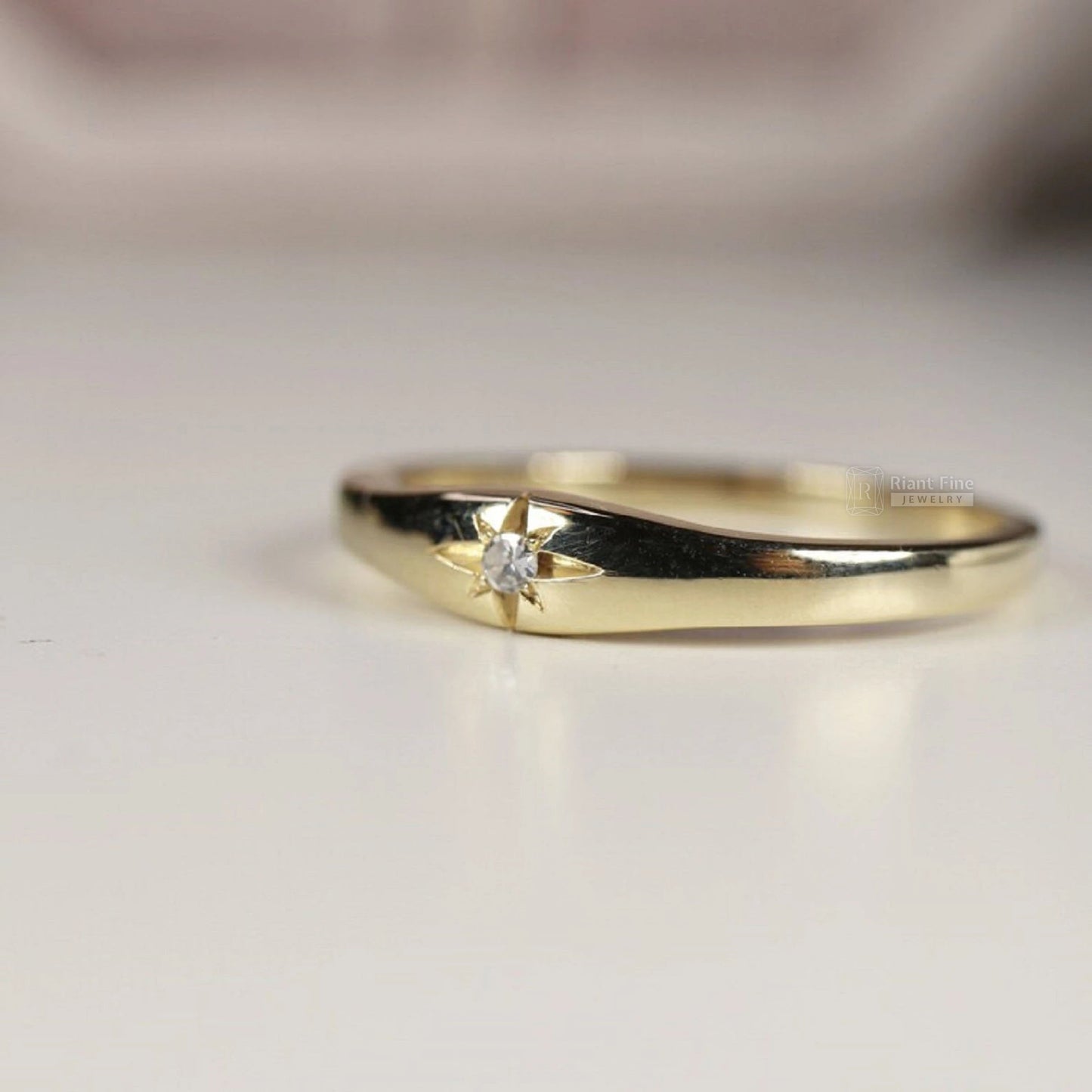 Dainty Round Diamond Starburst Ring in 14K Gold - Riant Fine Jewelry LLC