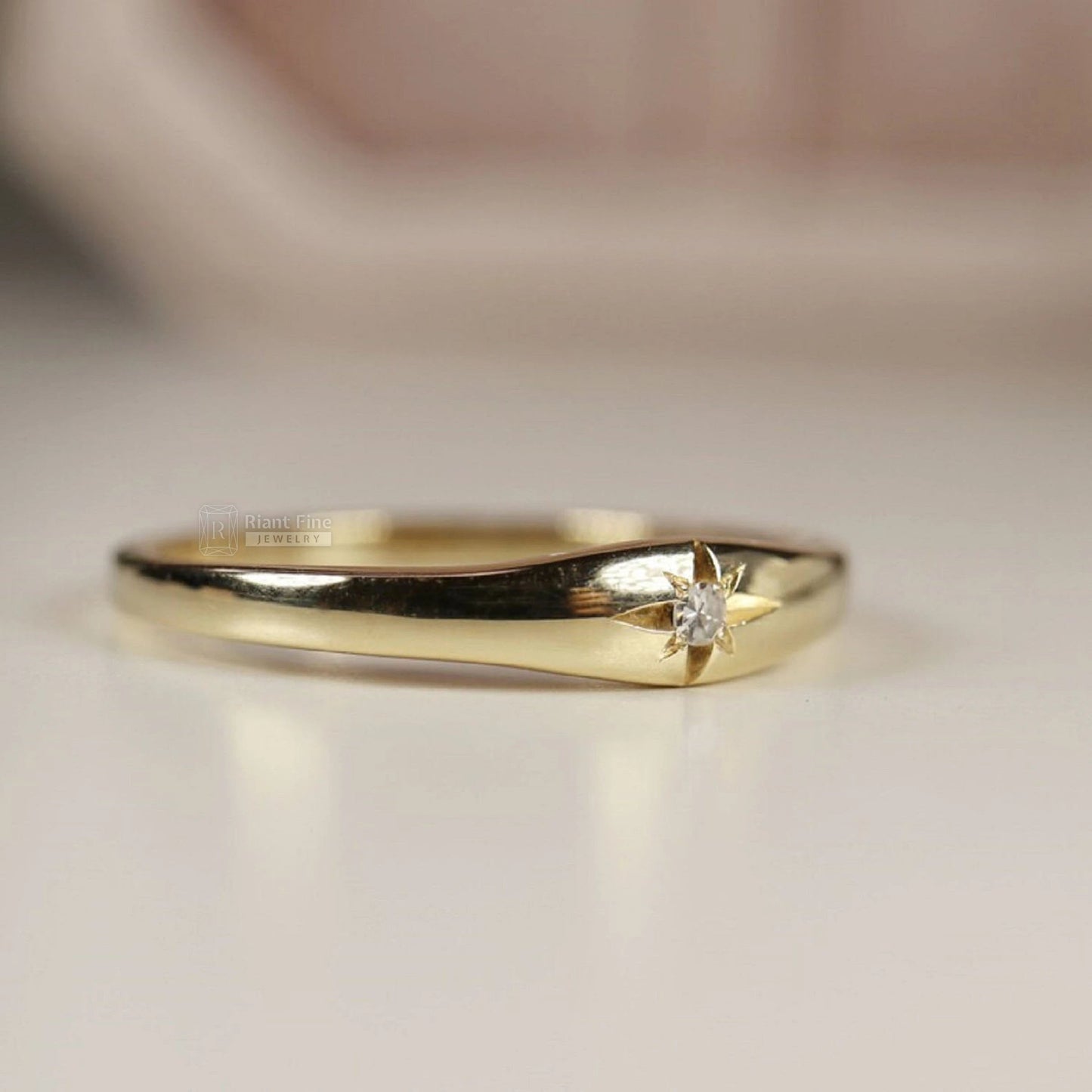 Dainty Round Diamond Starburst Ring in 14K Gold - Riant Fine Jewelry LLC