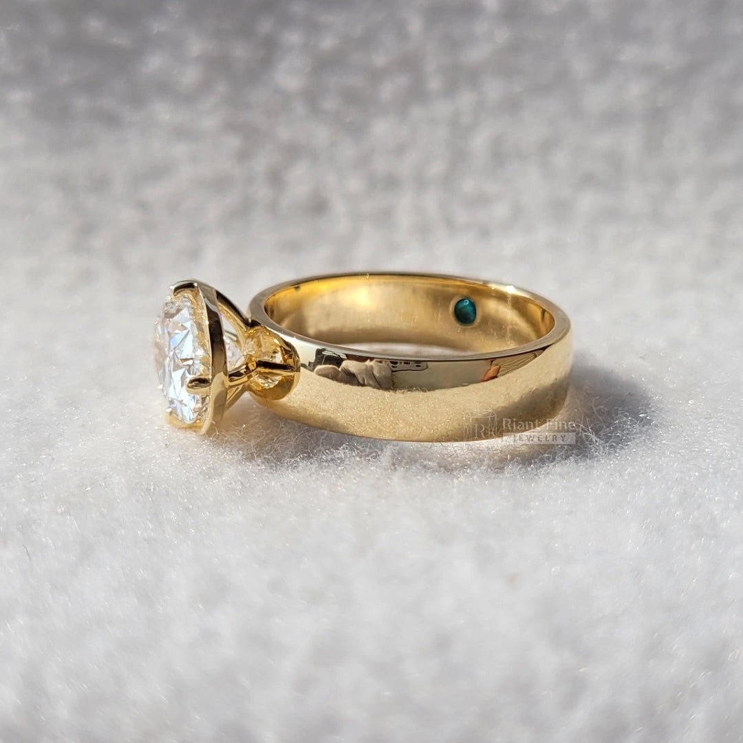 East West 2.5 Ct Oval Cut Diamond Engagement Ring - Riant Fine Jewelry