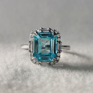 Emerald Cut Aquamarine Halo Engagement Ring in 18K Gold