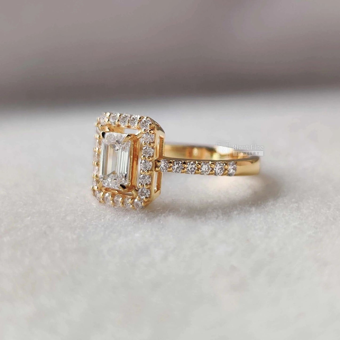 Lab Grown Diamond Antique Halo Ring Price