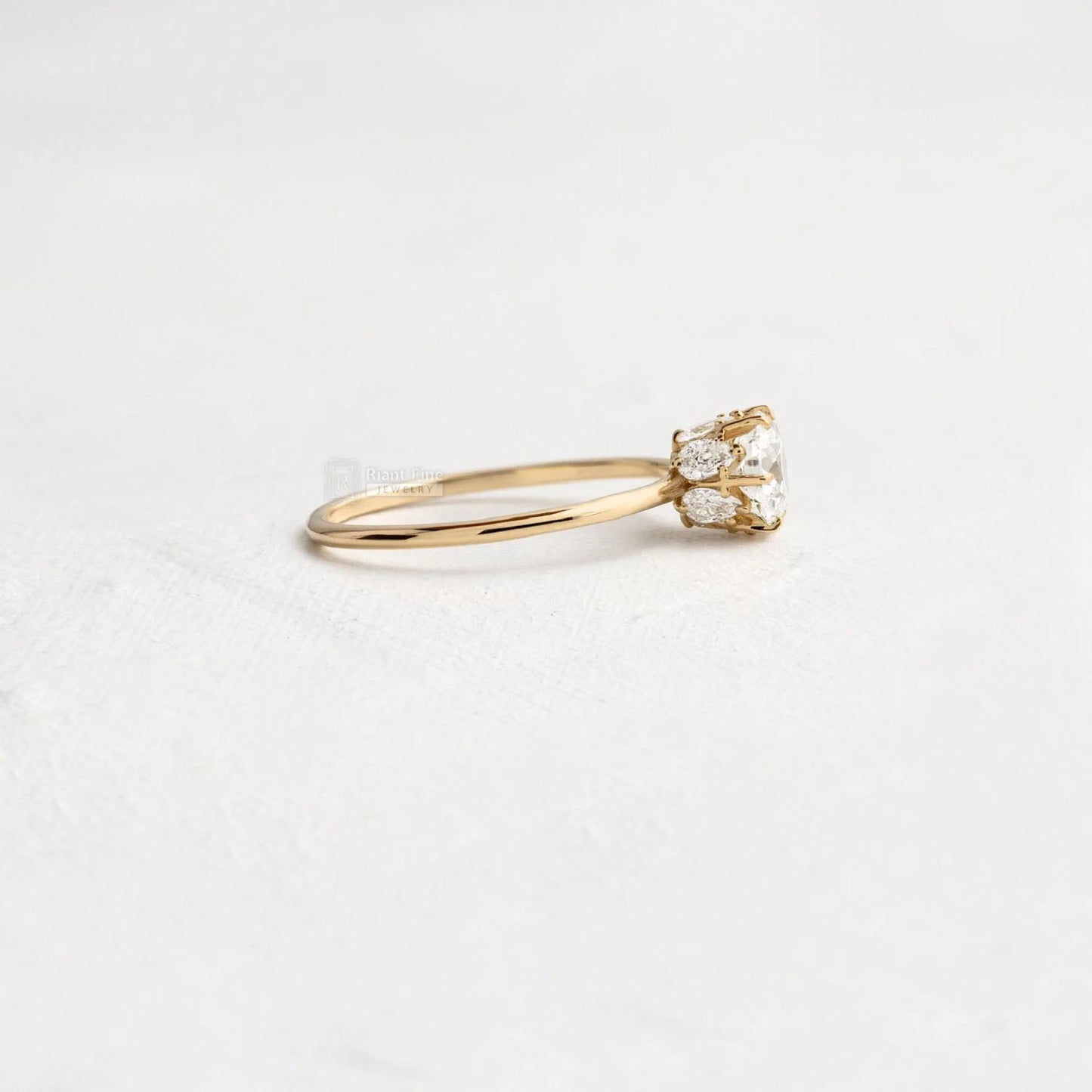 diamond engagement ring