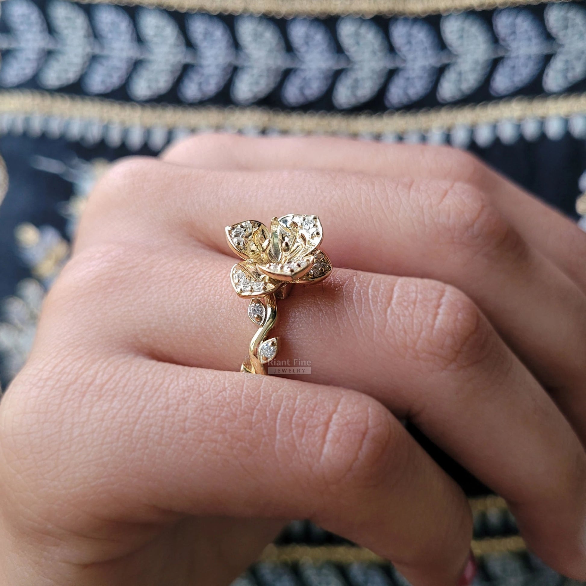 Lab Grown Engagement Rings