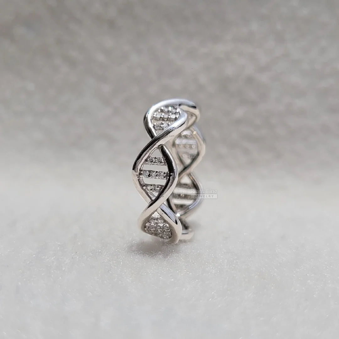 DNA style ring