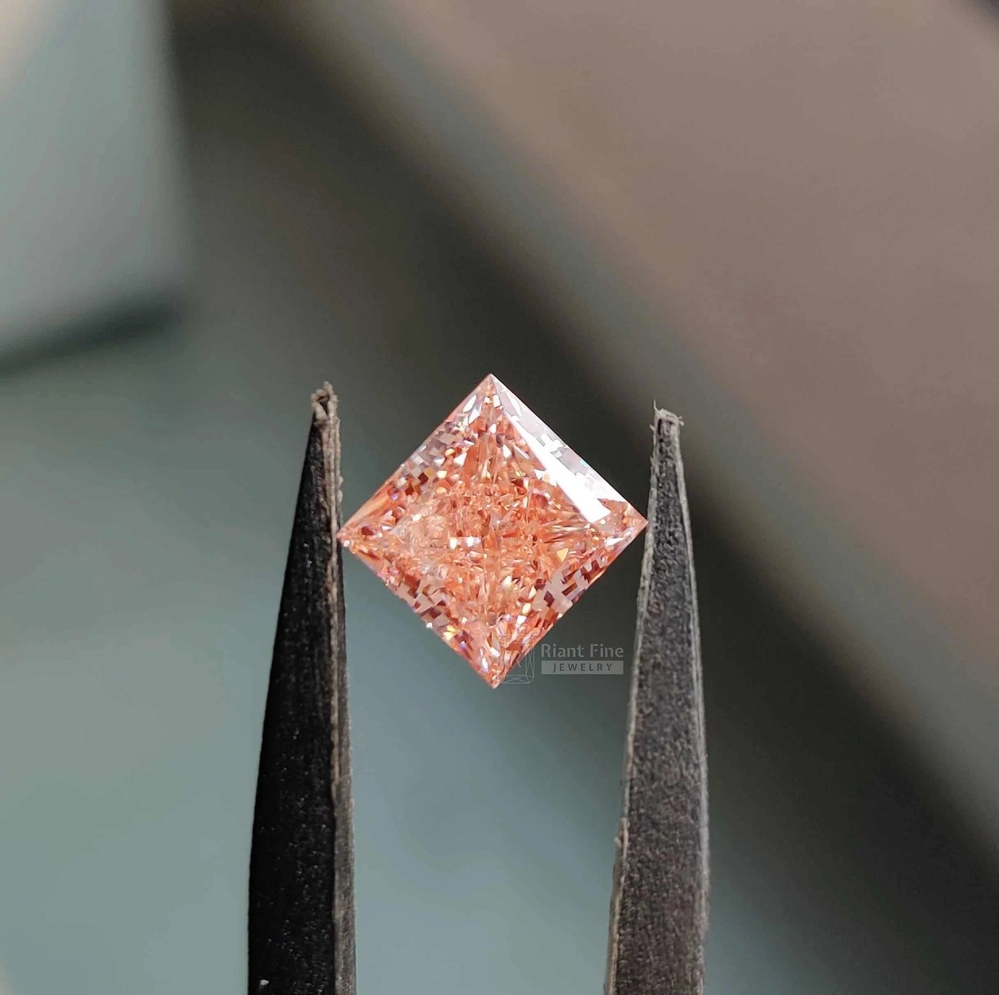 Fancy Vivid Pink Princess Loose Diamond - Riant Fine Jewelry LLC