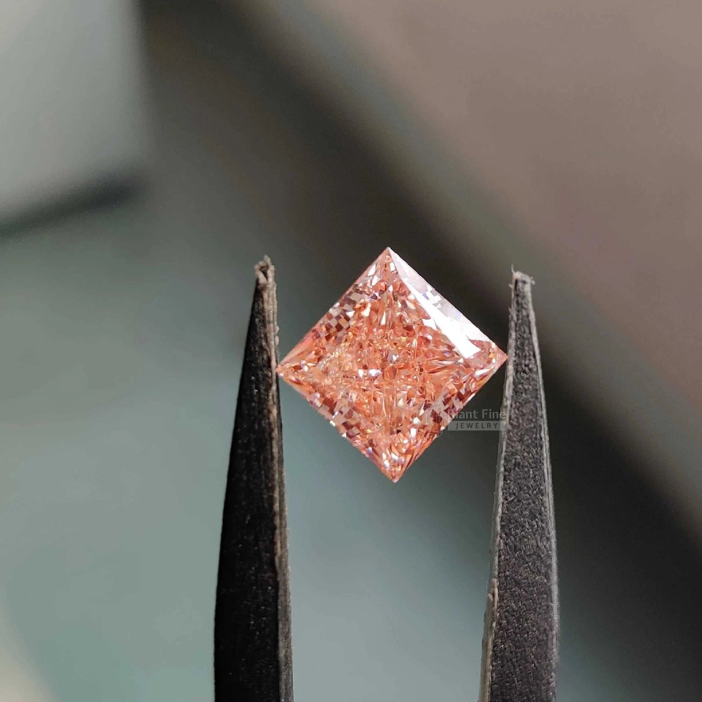 Fancy Vivid Pink Princess Loose Diamond - Riant Fine Jewelry LLC