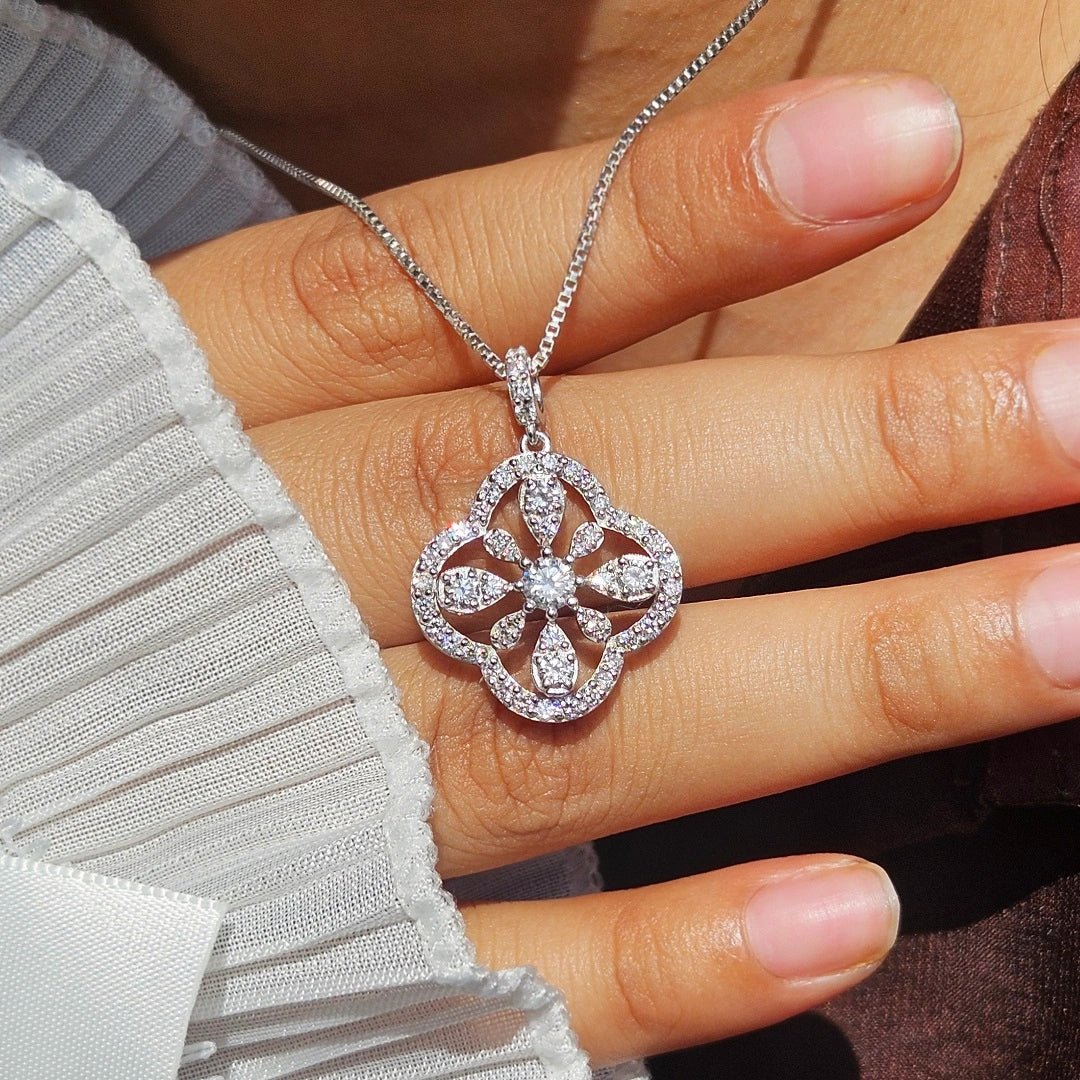Flower Diamond Pendant Necklace in 14K White Gold