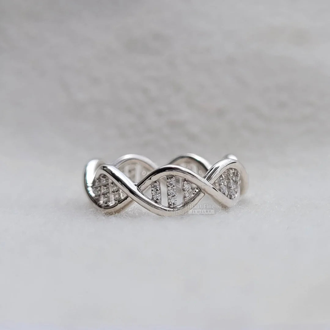 round diamond infinity ring