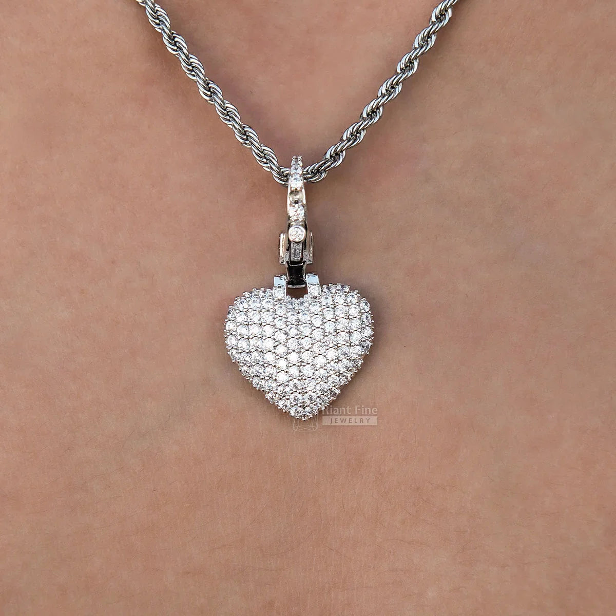 Round Cut Moissanite Jewelry