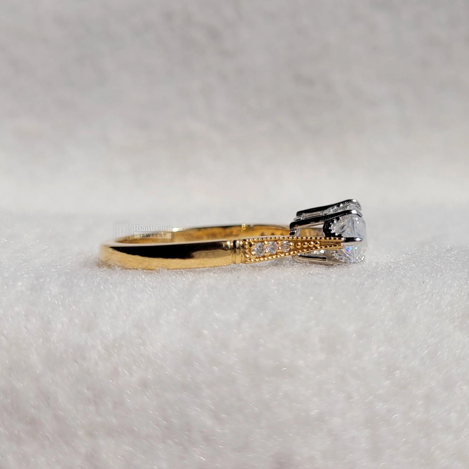 lab grown diamond vintage wedding rings