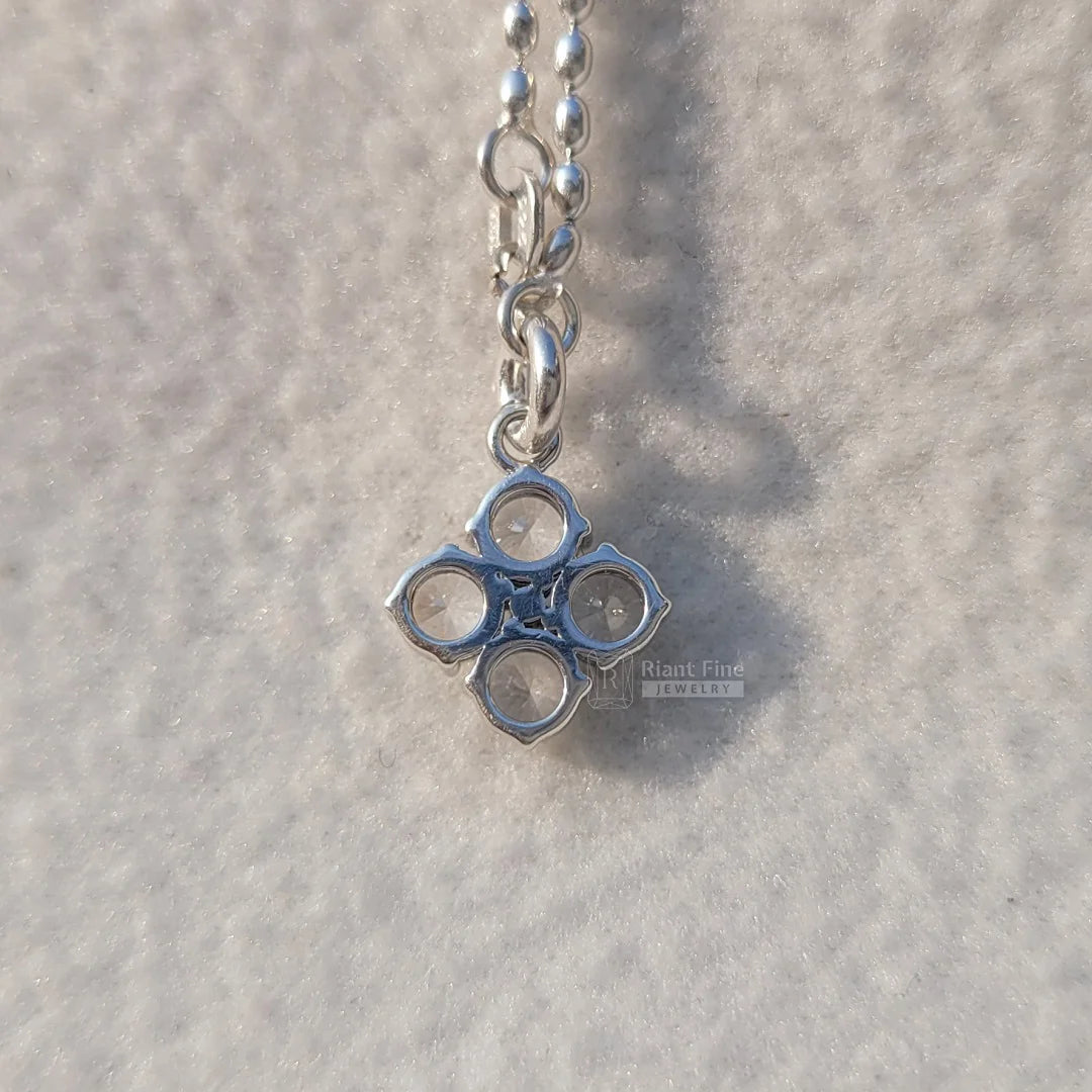 Minimalist Diamond Necklace