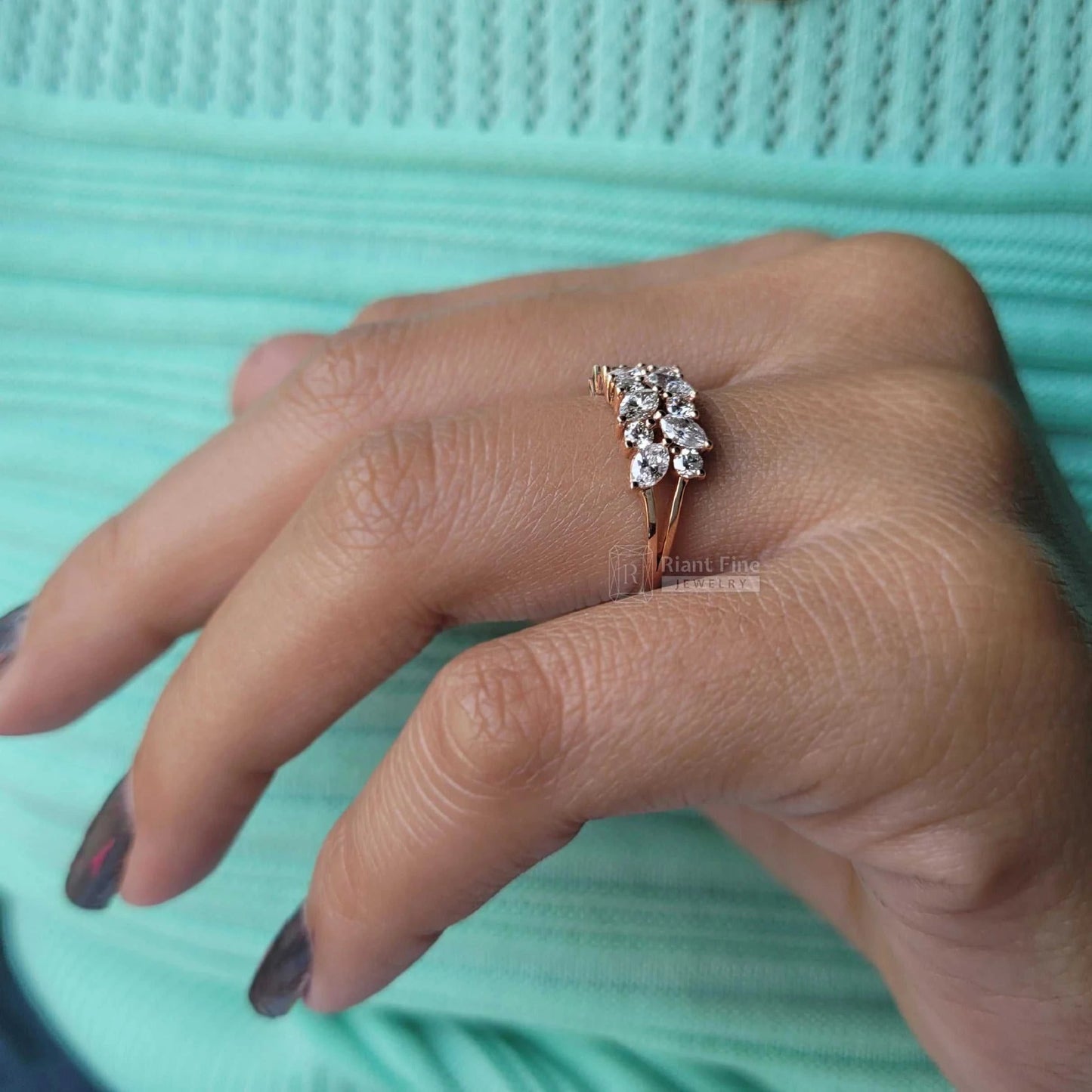 Laurel Leaf Wedding Ring With Lab Grown Diamonds In 14K Gold - Riant Fine Jewelry LLC