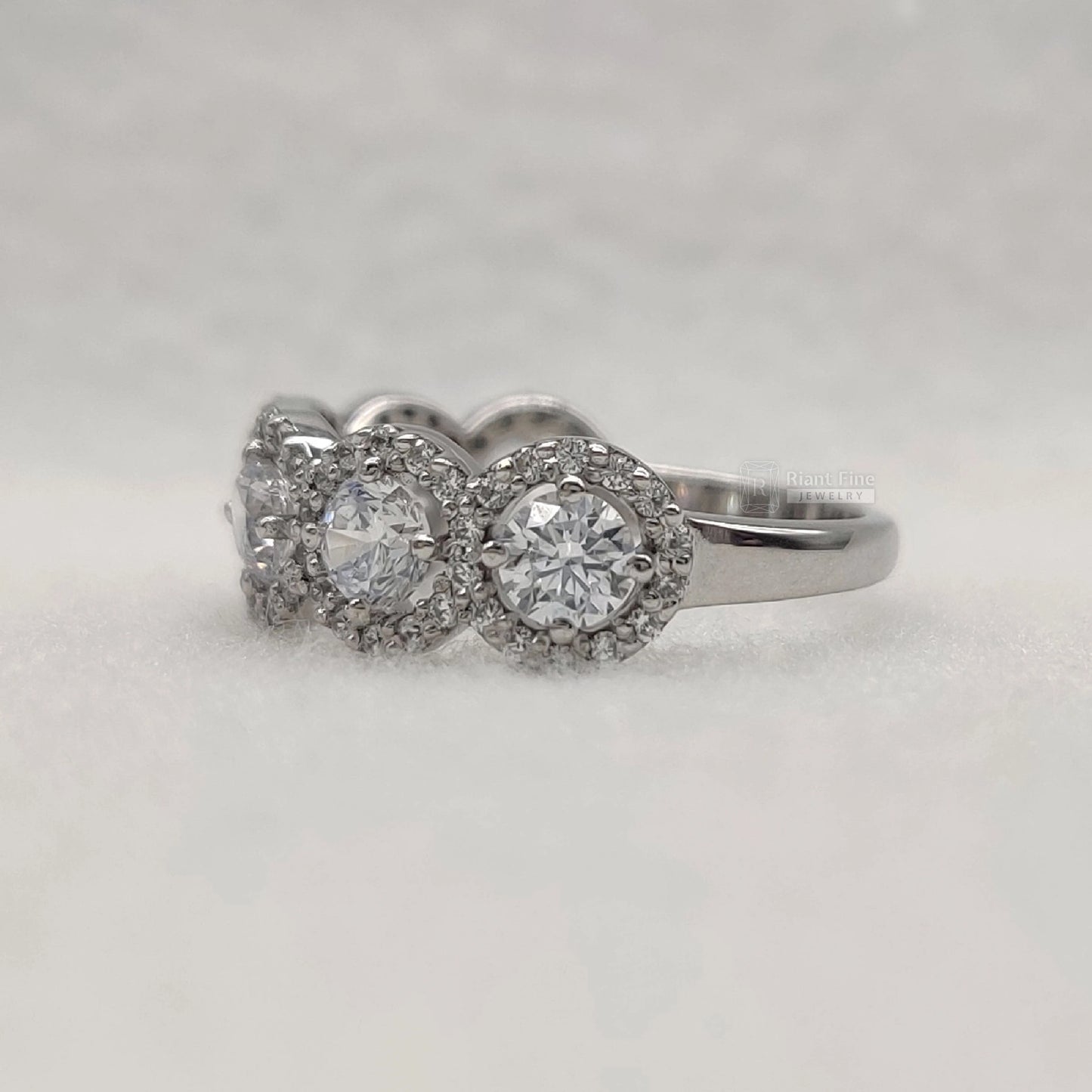 antique round moissanite wedding bands