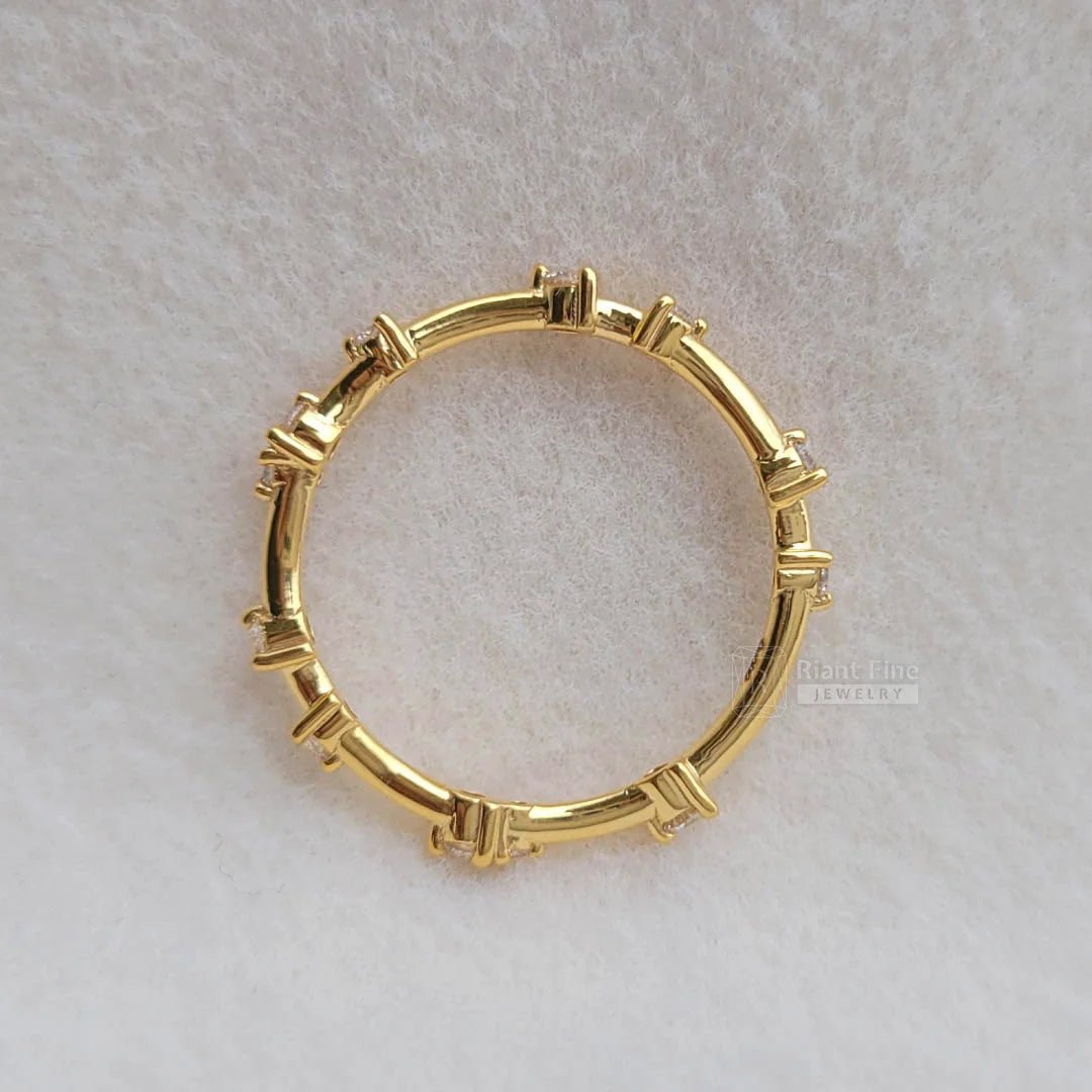 Minimal Round Lab Diamond Eternity Wedding Band - Riant Fine Jewelry LLC