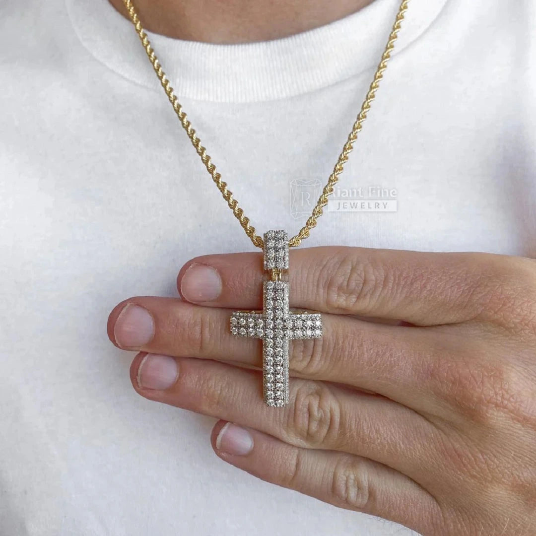 Men’s 14K Gold Cross Pendant