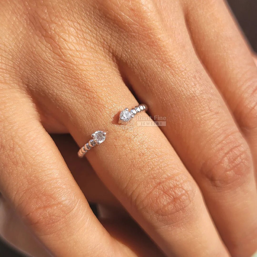 Open Gap Round Diamond Wedding Ring In 14K Gold - Riant Fine Jewelry