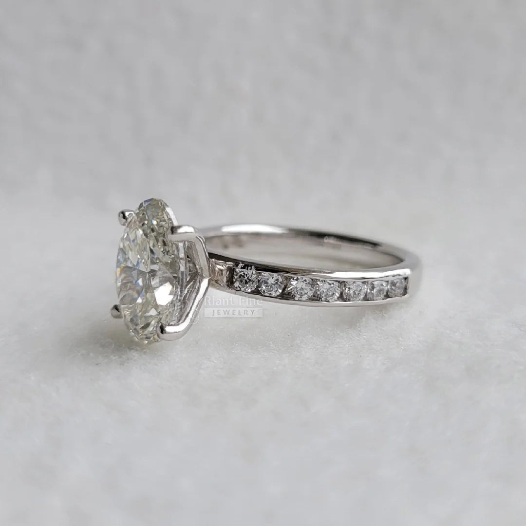 Oval Cut Lab Diamond Unique Engagement Ring In 14K Gold - Riant Fine Jewelry