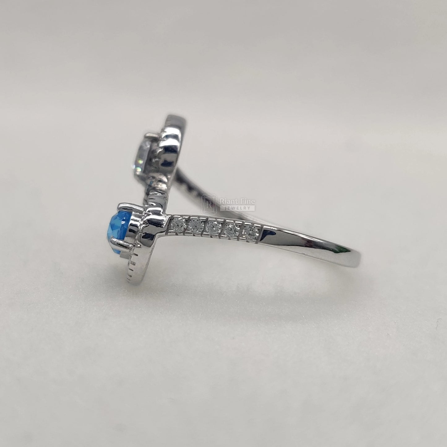 Toi et Moi Engagement Ring