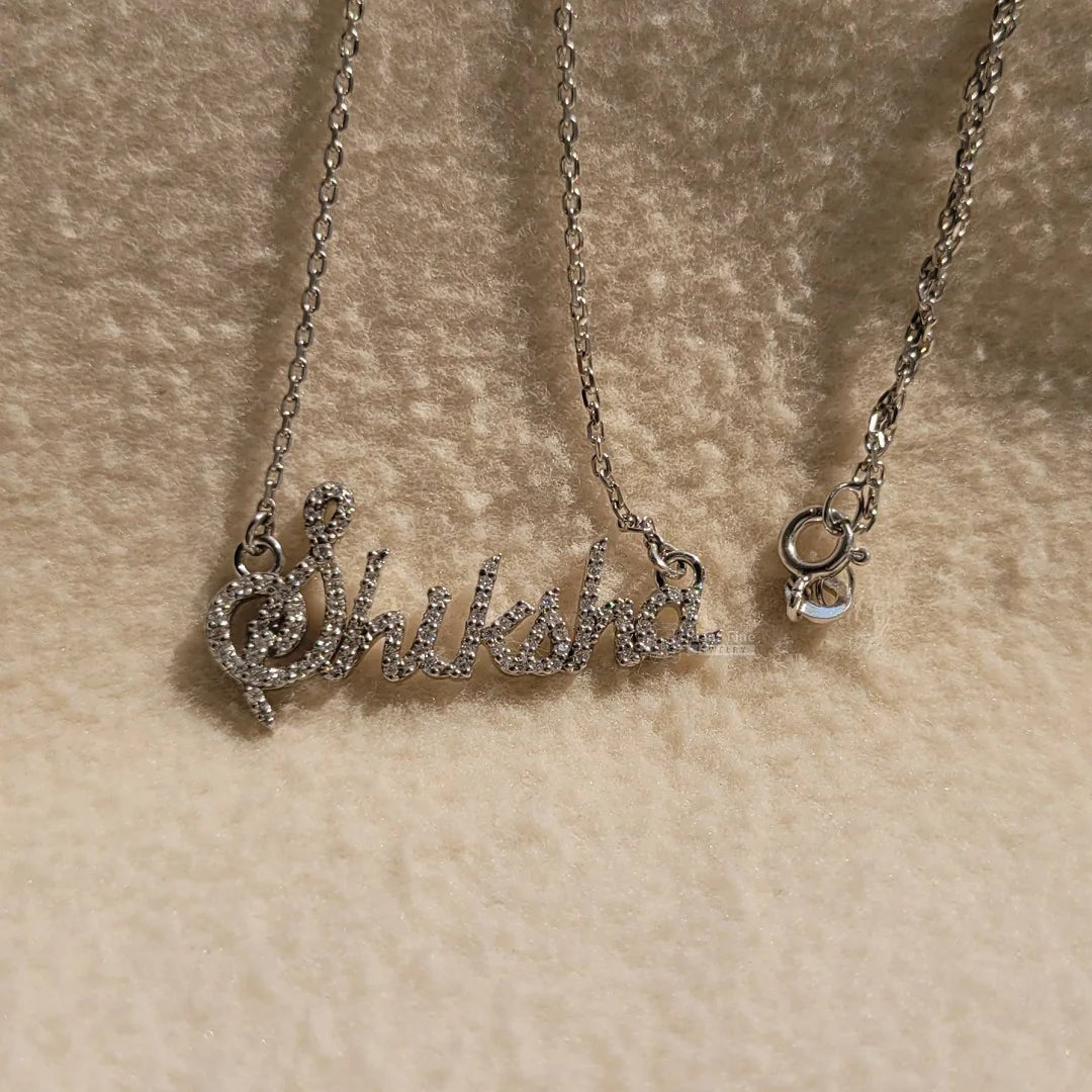 Personalized Round Diamond Initial Necklace in Gold - Riant Fine Jewelry