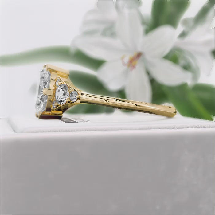 1.25-Ct-Oval-Diamond-Engagement-Ring-14K-Gold-360°