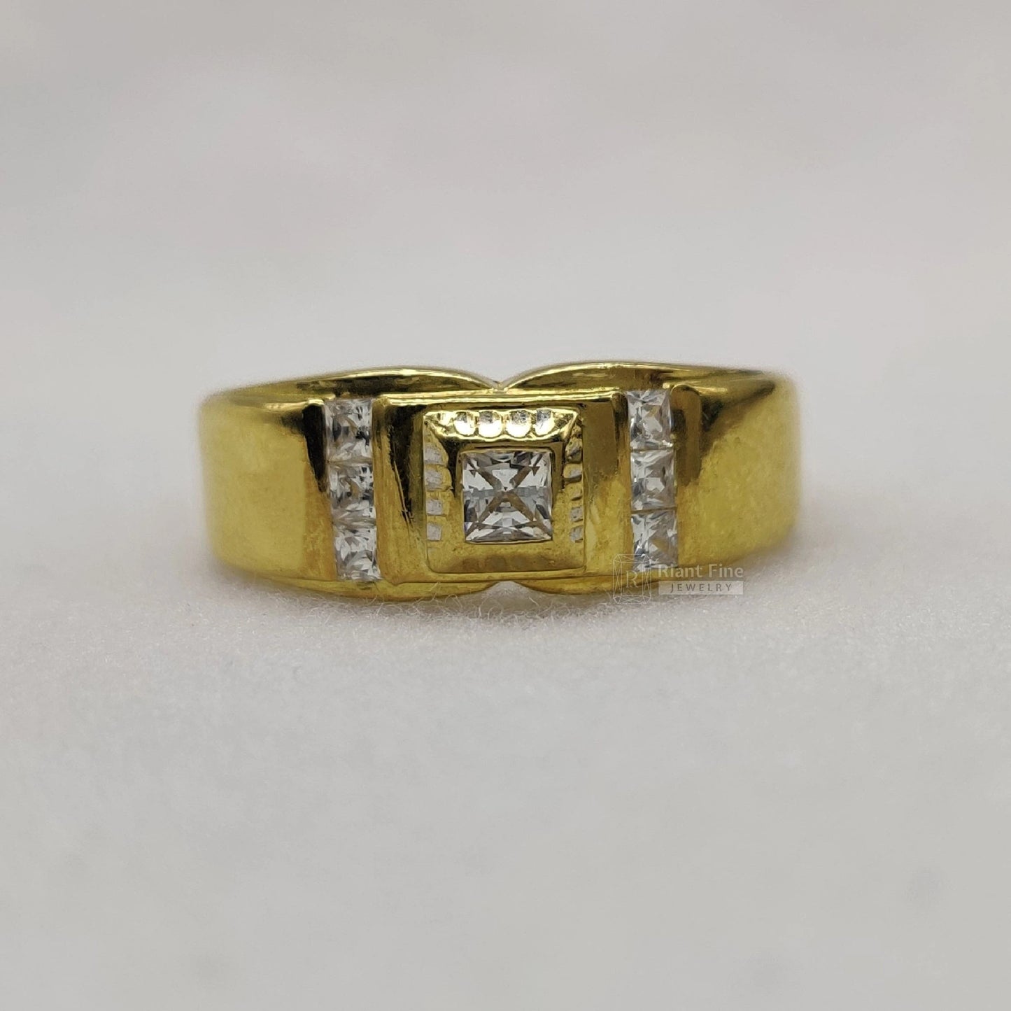 Princess Lab Grown Diamond Men's Wedding Band in 14K Gold - Riant Fine Jewelry LLC