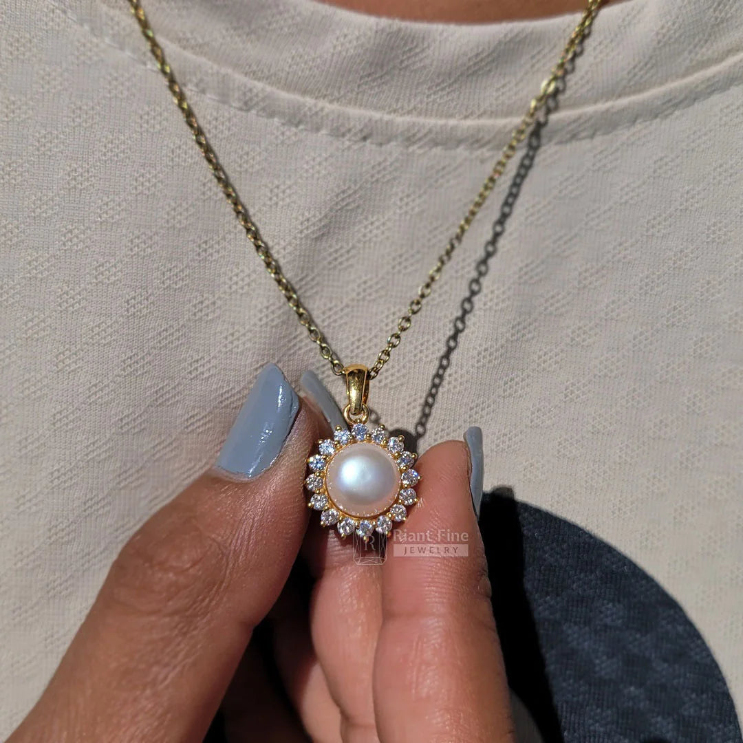 14K Gold Moissanite Pearl Necklace
