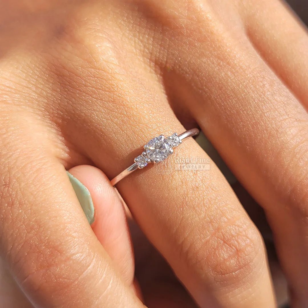 Round Cut 3 Diamond Engagement Ring In 14K Gold - Riant Fine Jewelry