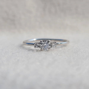 Round Cut 3 Diamond Engagement Ring In 14K Gold