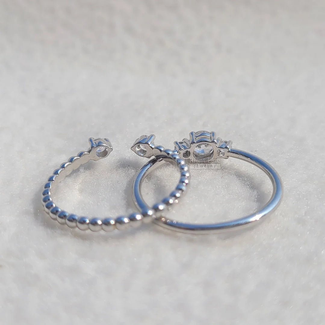 Round Cut 3 Diamond Gold Wedding Ring Set - Riant Fine Jewelry