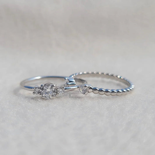 Round Cut 3 Diamond Gold Wedding Ring Set - Riant Fine Jewelry