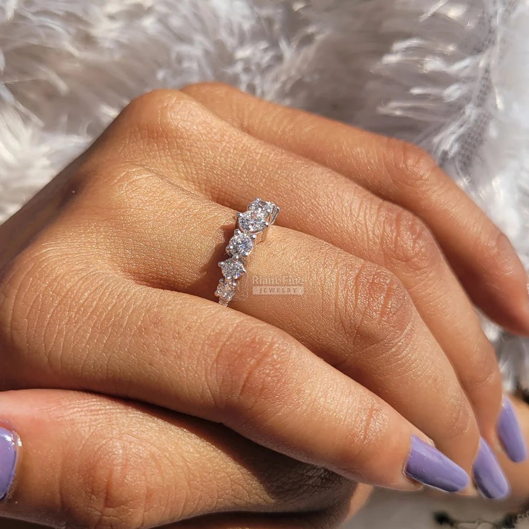 Round Lab Diamond Gold Vintage Engagement Ring - Riant Fine Jewelry