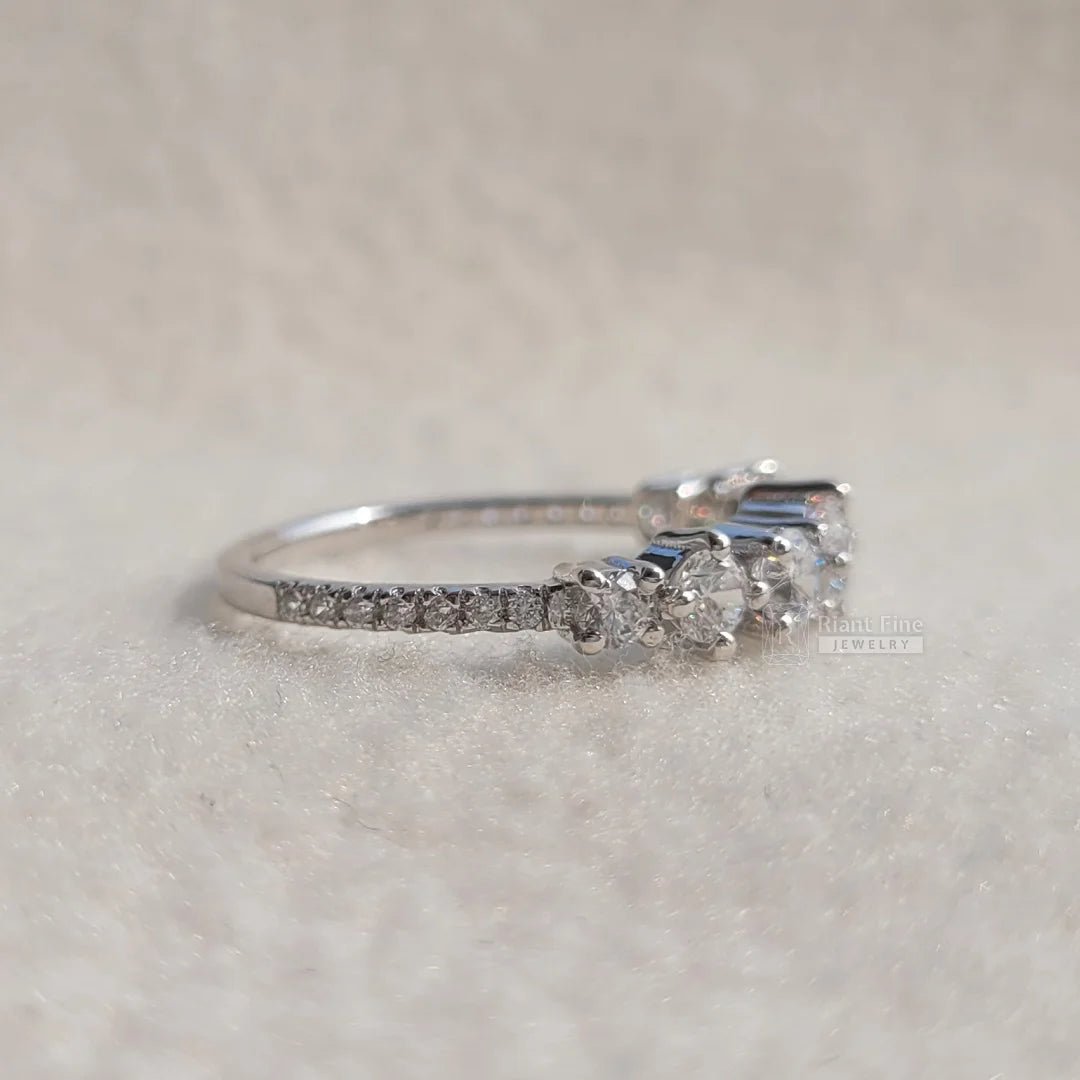 Round Lab Diamond Gold Vintage Engagement Ring - Riant Fine Jewelry