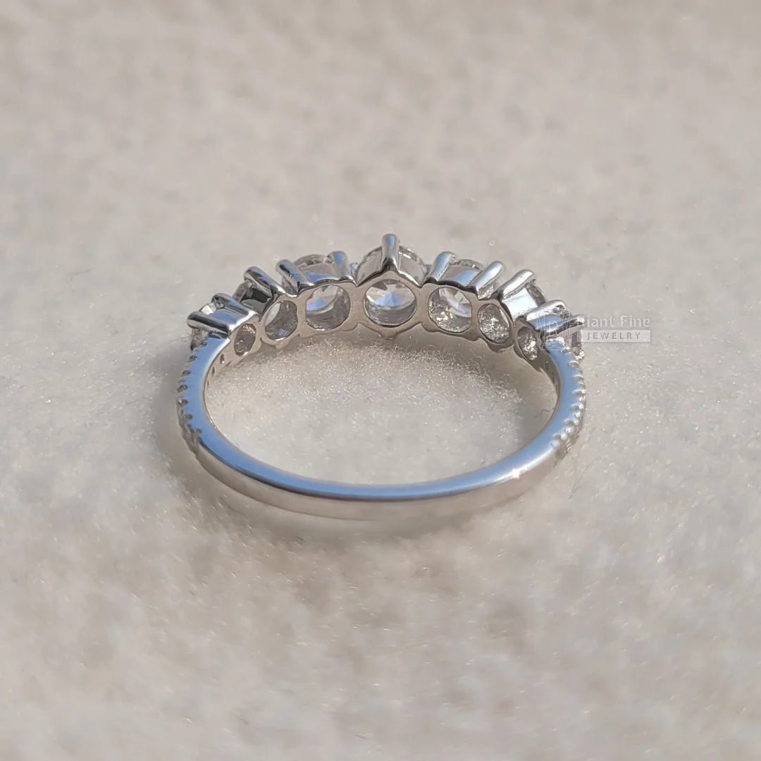 Round Lab Diamond Gold Vintage Engagement Ring - Riant Fine Jewelry