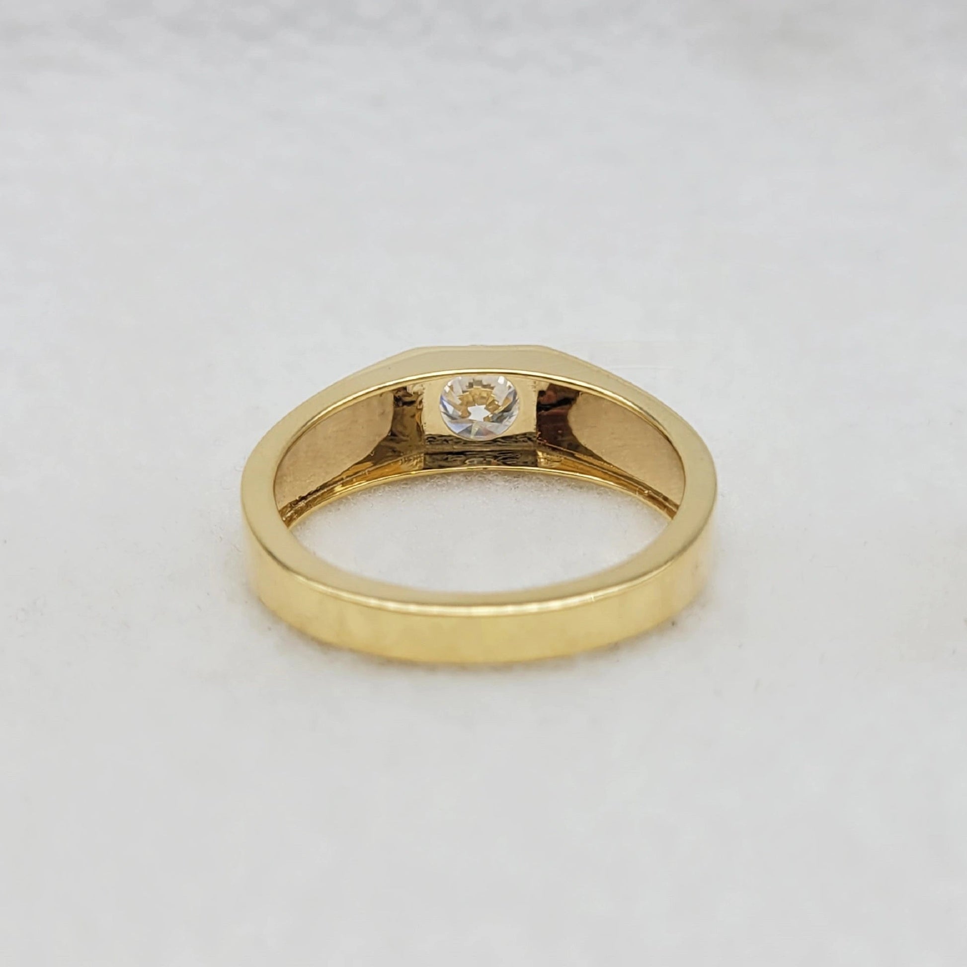 Round Lab Grown Diamond Mens Wedding Ring in 14K Yellow Gold - Riant Fine Jewelry LLC