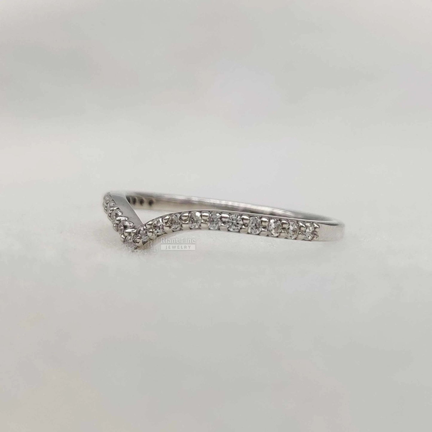 Round Lab Grown Diamond Wedding Band in 14K White Gold - Riant Fine Jewelry LLC