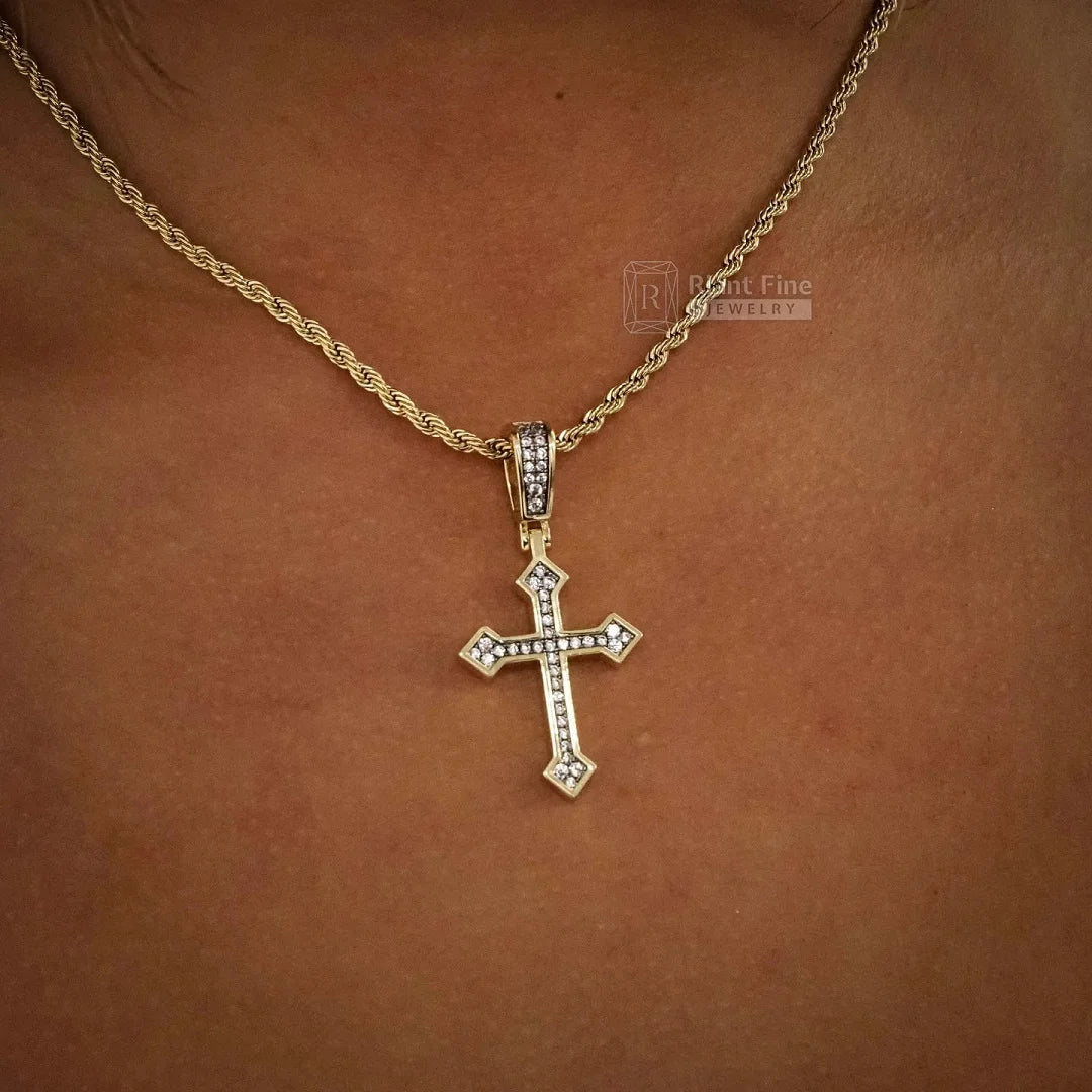 Round Moissanite 14K Gold Cross Pendant - Riant Fine Jewelry