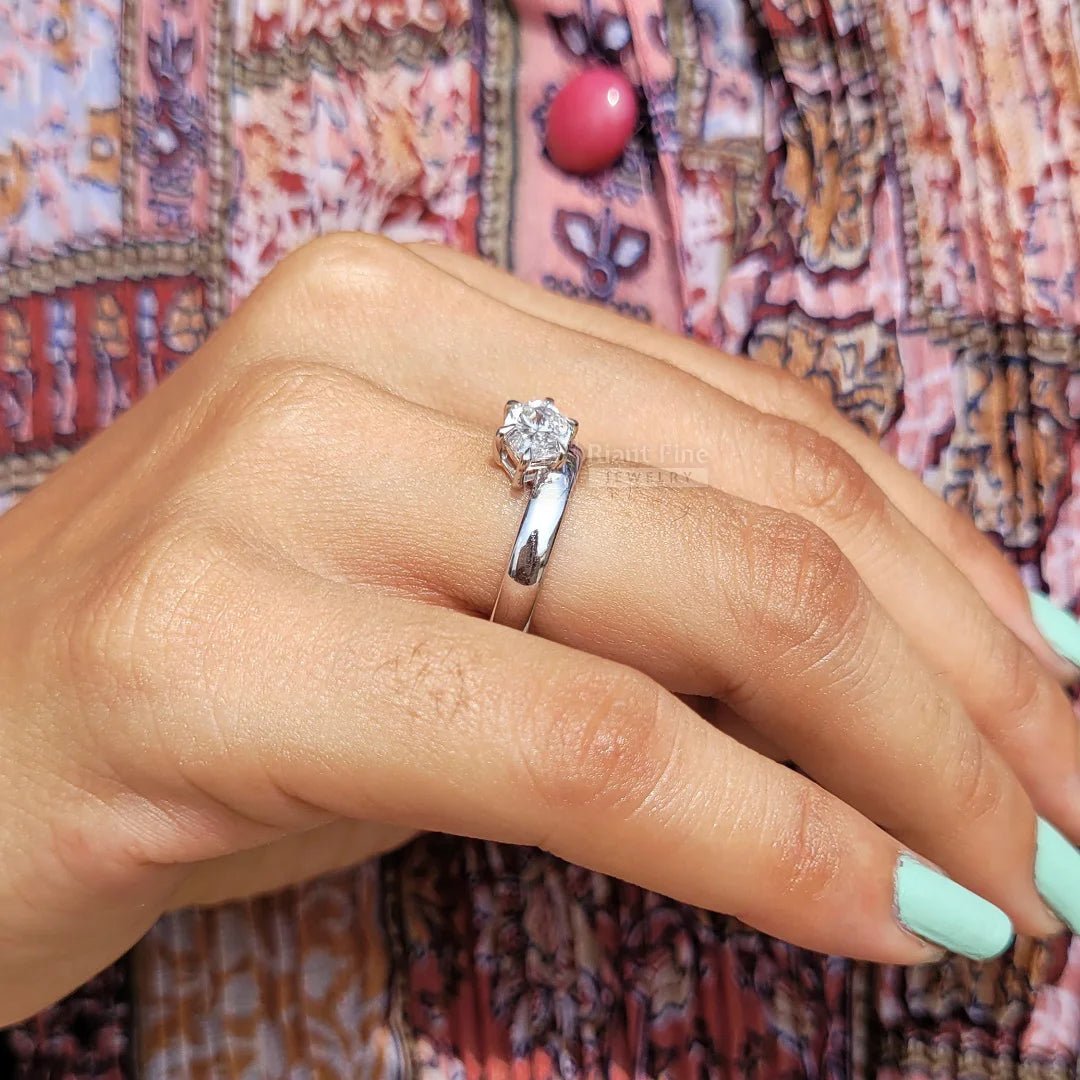 Solitaire 1 Carat Hexagon Cut Lab Grown Diamond Ring - Riant Fine Jewelry LLC