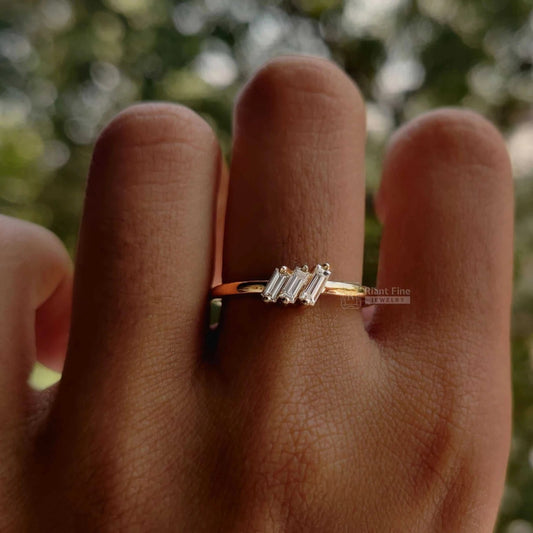 Three Stone Lab Grown Diamond Ring in 14K Gold - Riant Fine Jewelry LLC