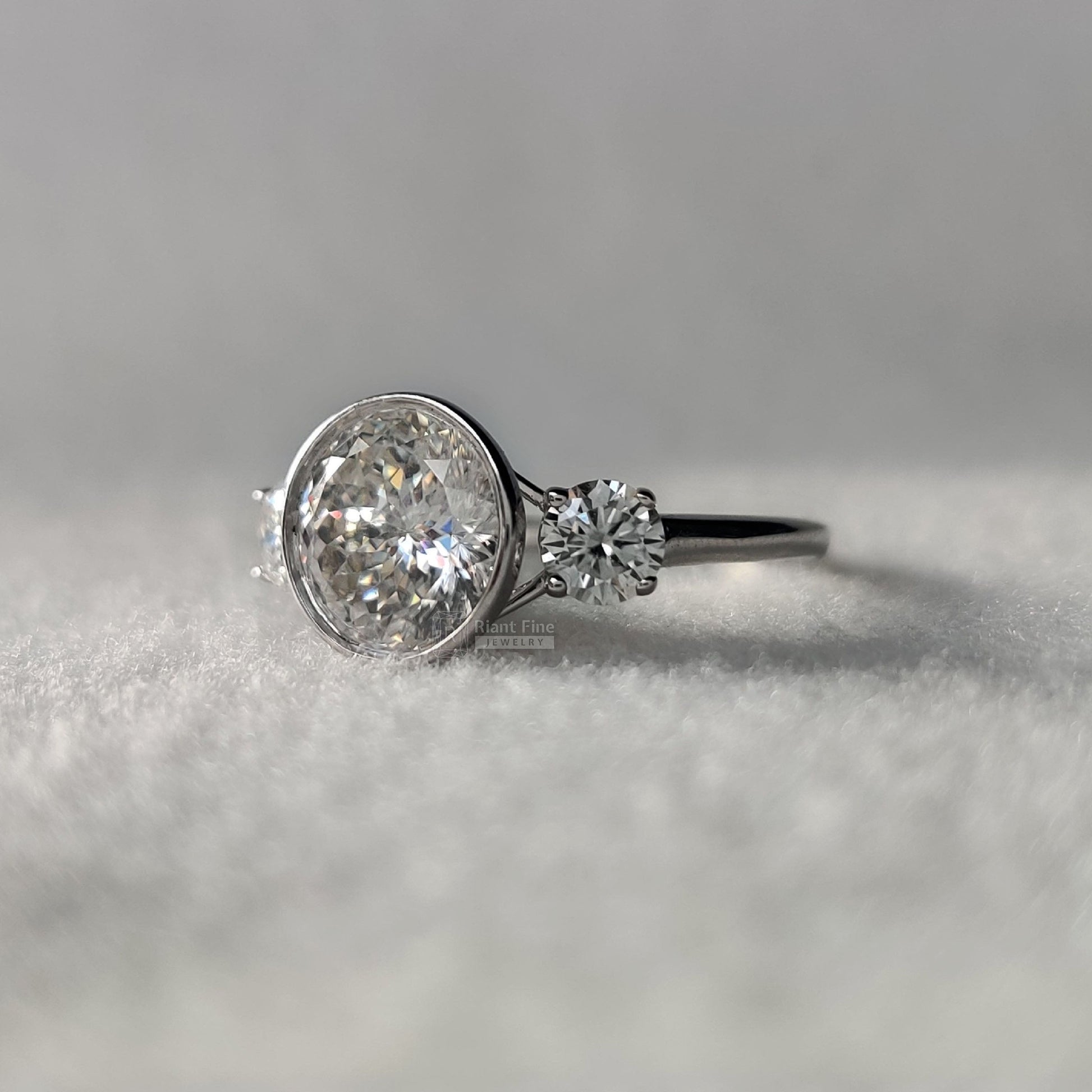 Three Stone Portuguese Round Cut Moissanite Engagement Ring - Riant Fine Jewelry LLC