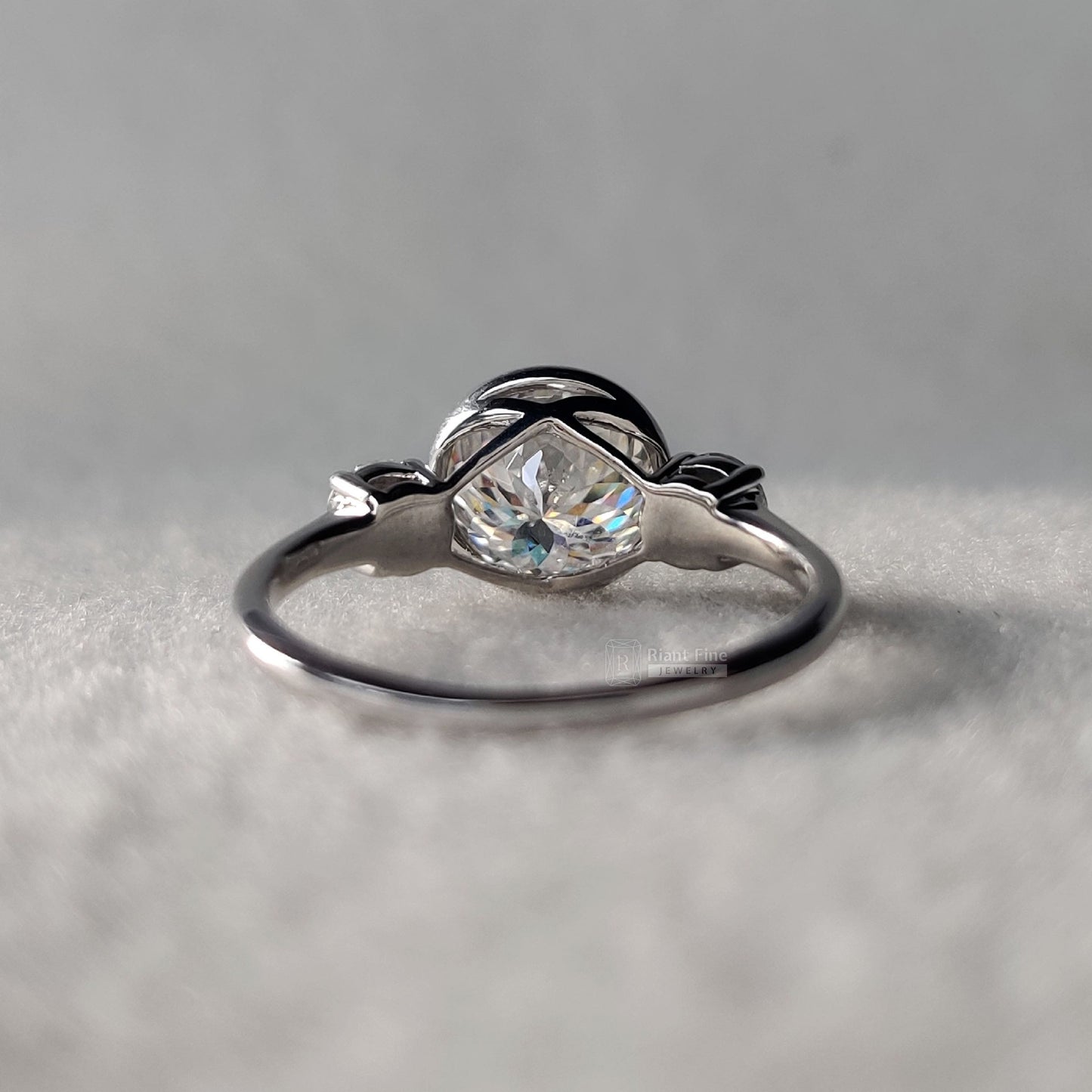 Three Stone Portuguese Round Cut Moissanite Engagement Ring - Riant Fine Jewelry LLC