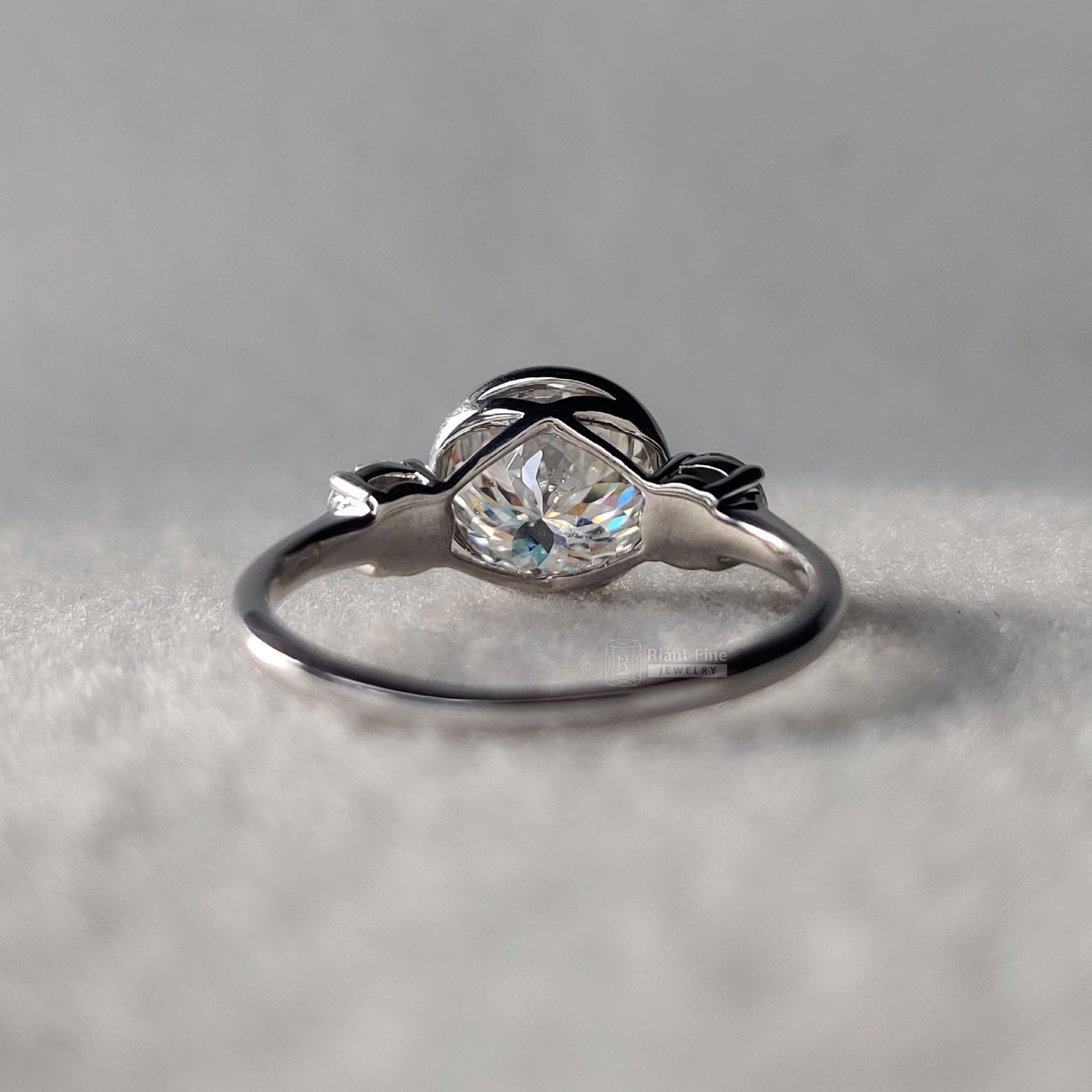 Three Stone Portuguese Round Cut Moissanite Engagement Ring - Riant Fine Jewelry LLC