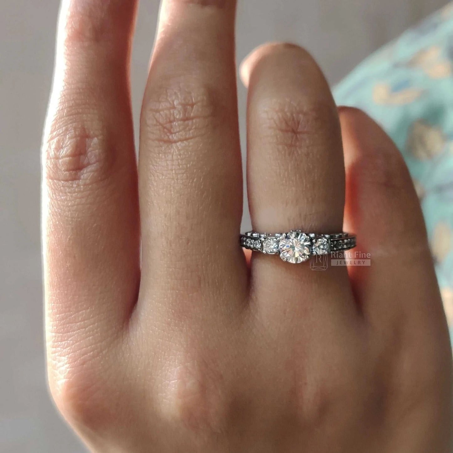 Three Stone Round Lab Grown Diamond Engagement Ring - Riant Fine Jewelry LLC
