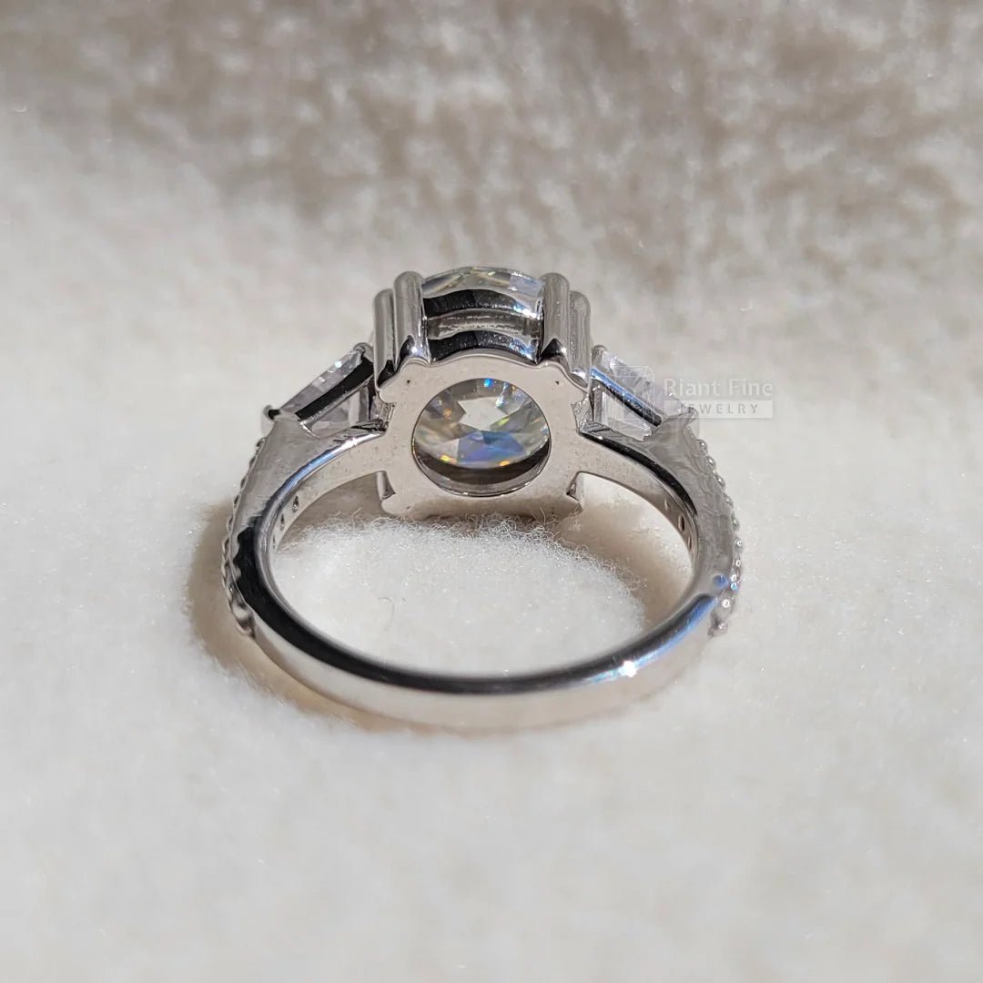 Three Stone Round Moissanite Unique Engagement Ring - Riant Fine Jewelry LLC