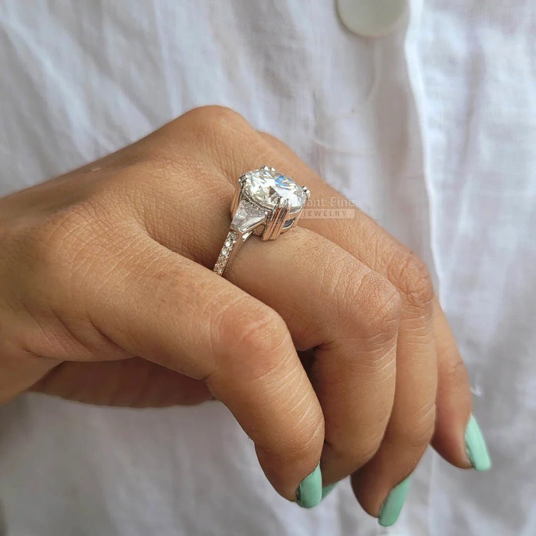 Three Stone Round Moissanite Unique Engagement Ring - Riant Fine Jewelry LLC