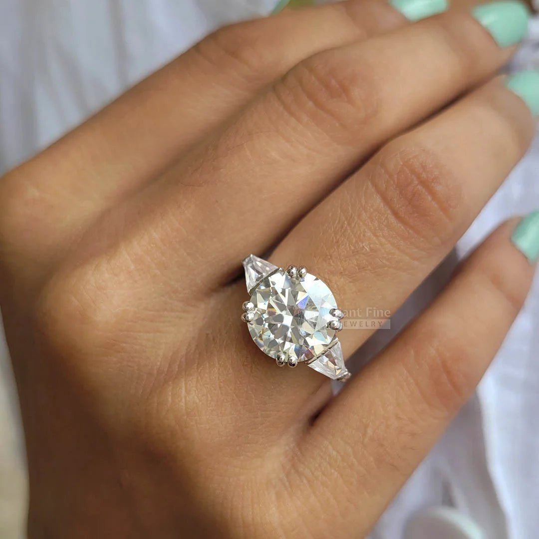 Three Stone Round Moissanite Unique Engagement Ring - Riant Fine Jewelry LLC