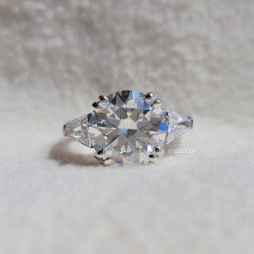 Three Stone Round Moissanite Unique Engagement Ring - Riant Fine Jewelry LLC