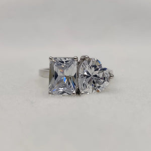 Toi Et Moi Lab Grown Diamond Wedding Ring in 14K Gold