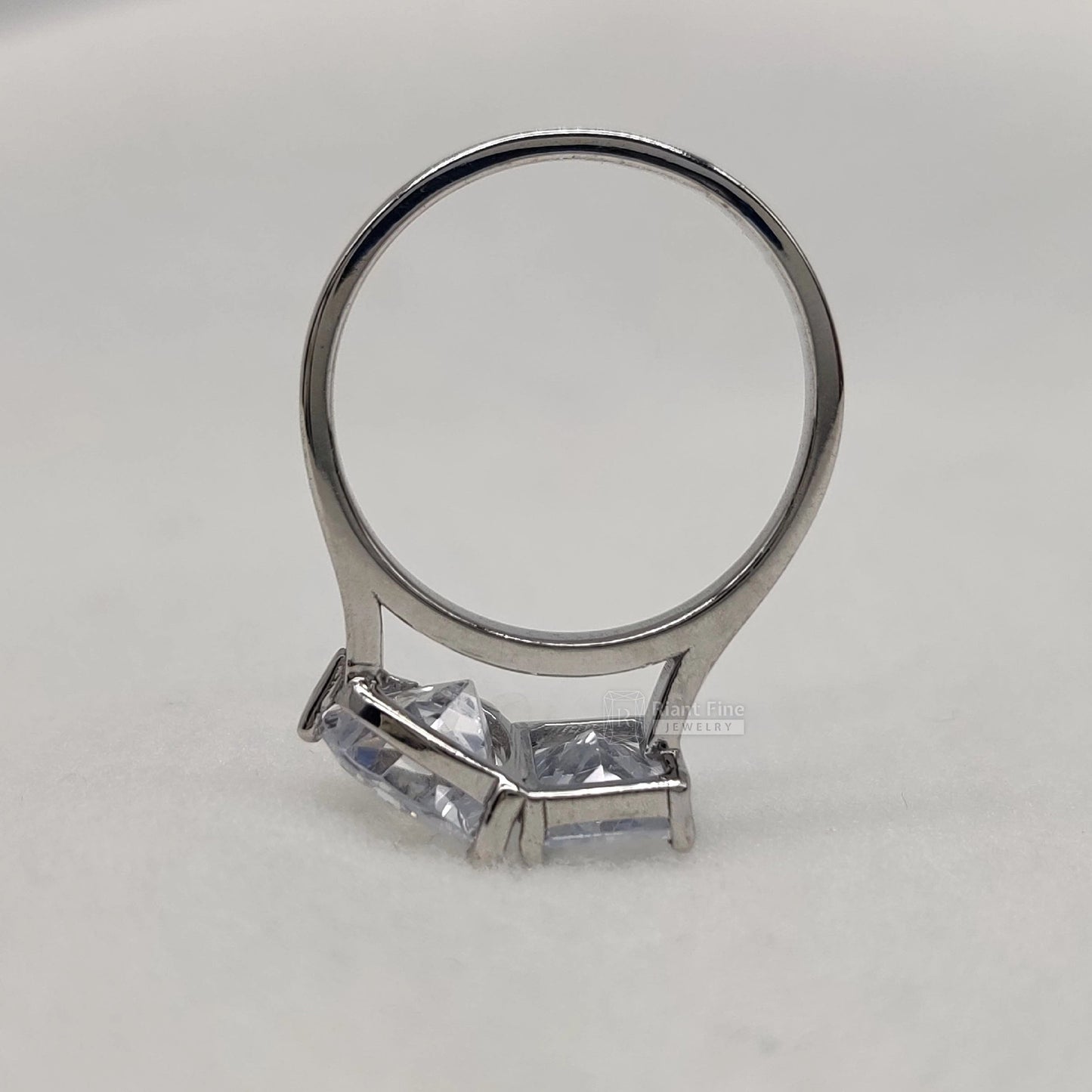 Toi Et Moi Lab Grown Diamond Wedding Ring in 14K Gold - Riant Fine Jewelry LLC